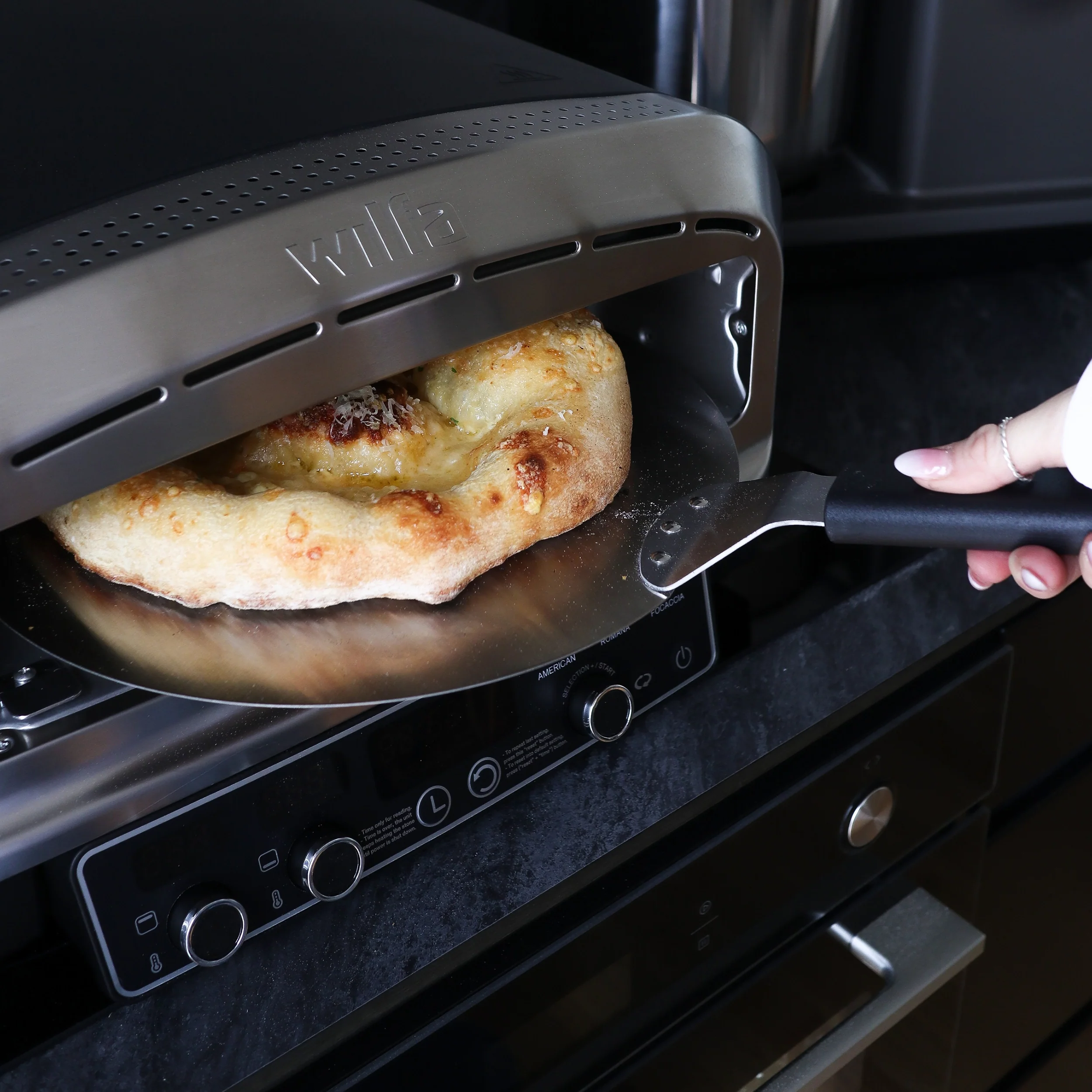 Crust - Image 3